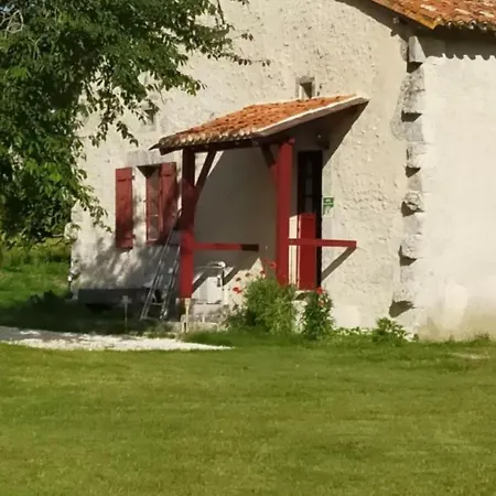 Avec Piscine, Proche De Perigueux - 2 Chambres, Bbq, Activites Variees A Proximite - Fr-1-616-54 Vakantiehuis Mensignac